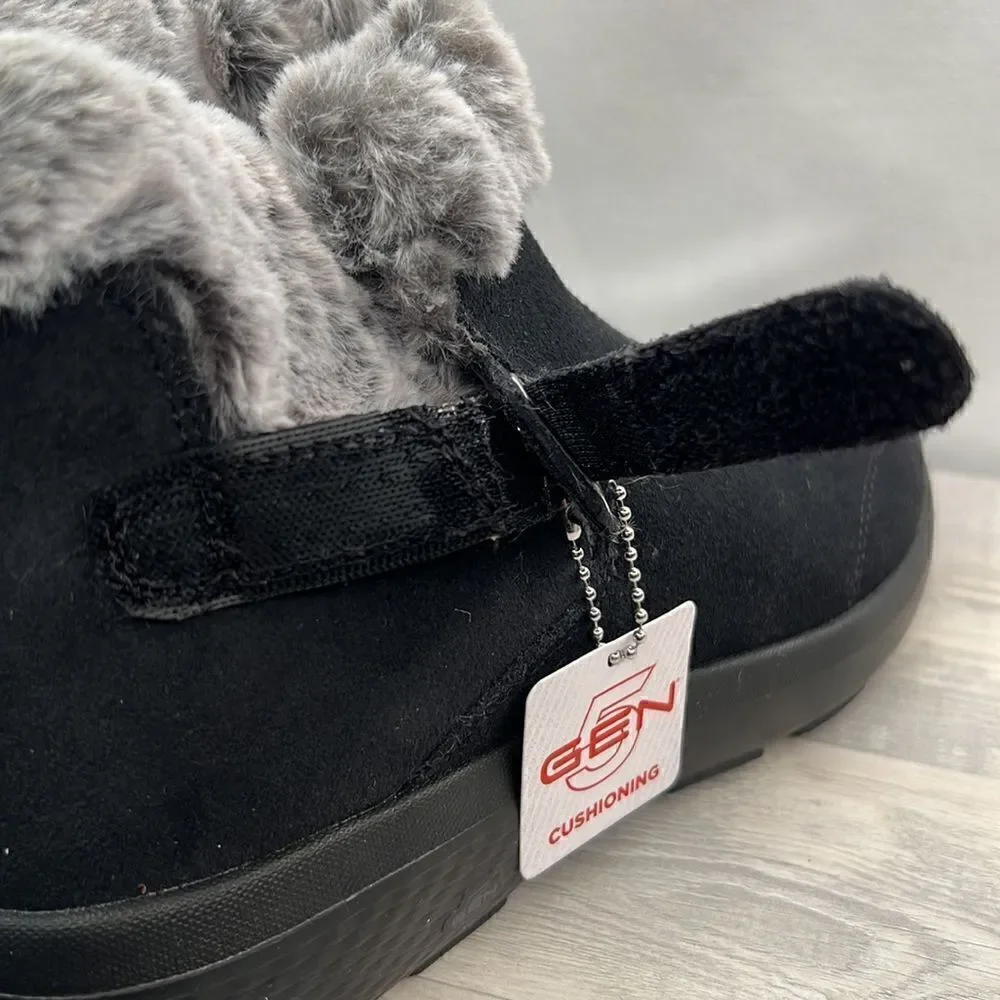 Skecher Gogo Mat Black 5 Gen suede ankle boot NWT